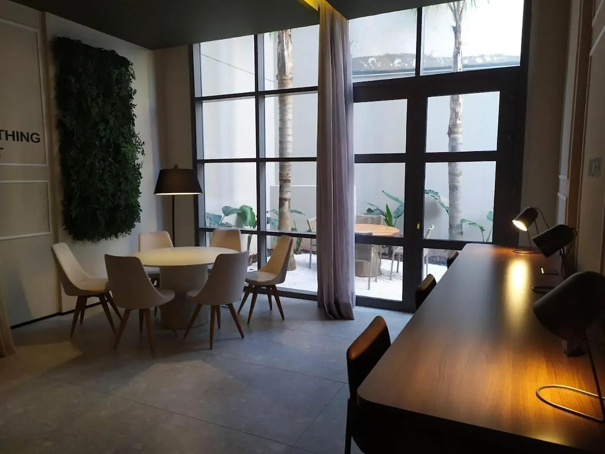 Fl1705 | Ape Na Faria Lima C/ Piscina Academia Metro Apartment Sao Paulo