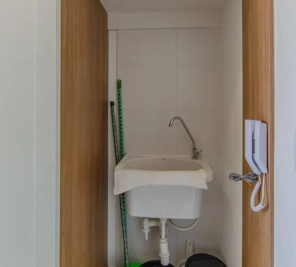 Fl1705 | Ape Na Faria Lima C/ Piscina Academia Metro Apartment Sao Paulo Brazil